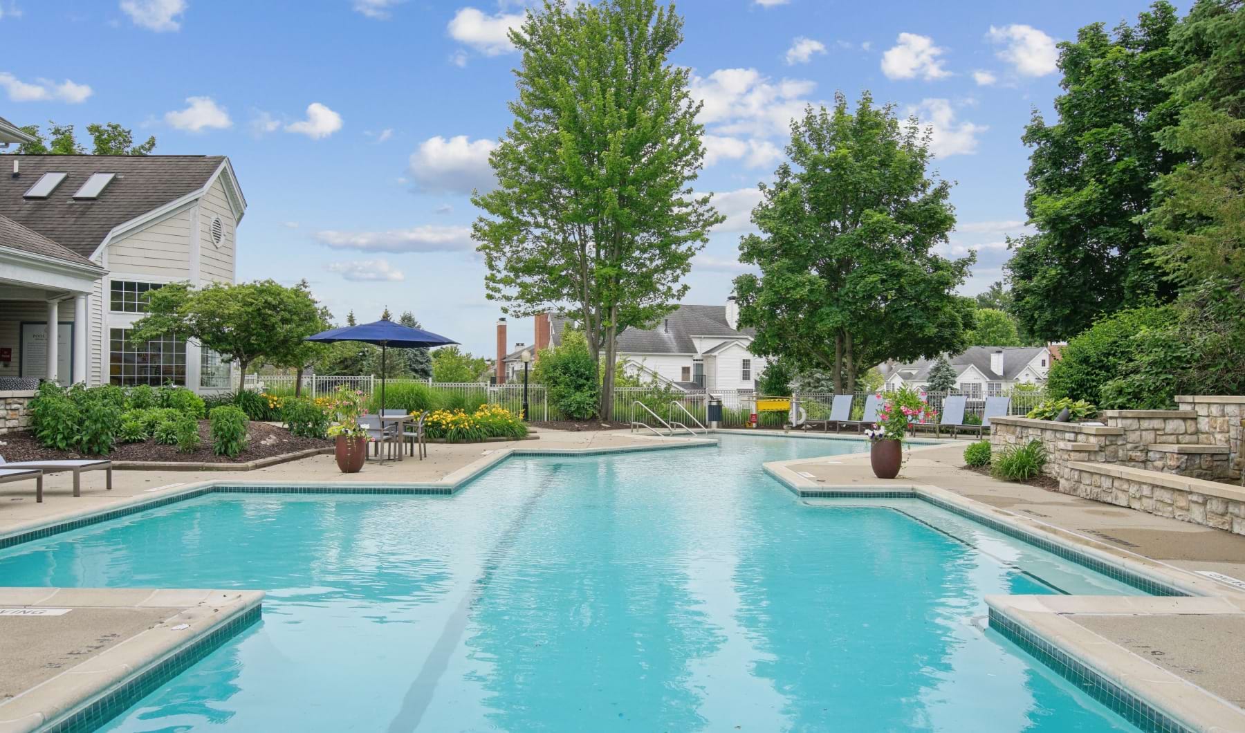 Pool at Chapman Apartments